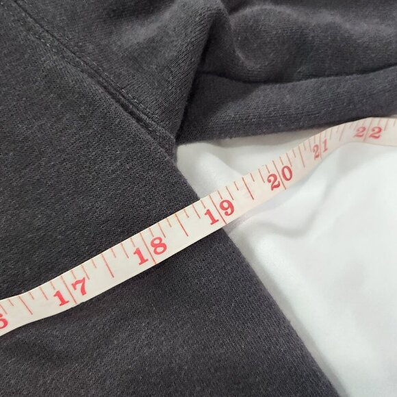 Grateful Dead Sweatshirt Womens Small Black Skull Rose Graphic Crewneck
Lot N - Picture 4 of 5